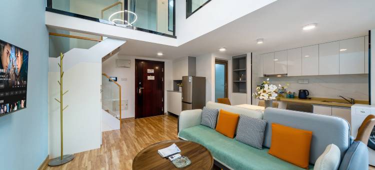 吉来登公寓(佛罗伦萨小镇三山新城南地铁站店)图片