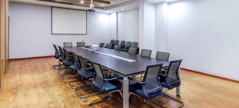 锦菲酒店(重庆财富中心洪湖东路地铁站店)图片