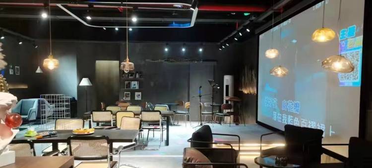 太白云端山居图片