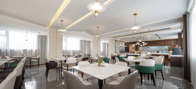 南京鼓楼中山北路亚朵酒店图片