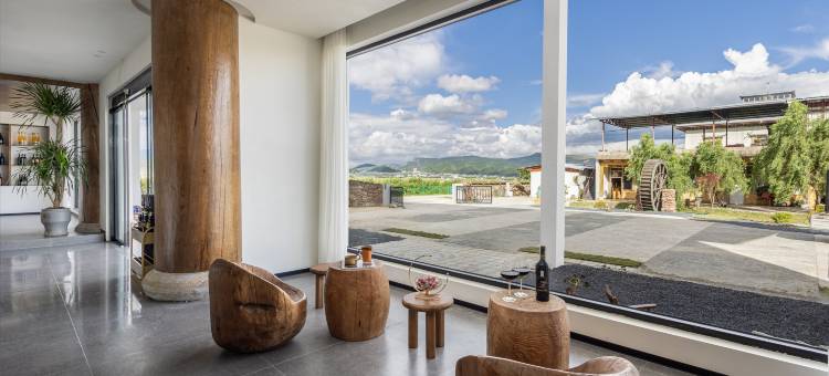 松涧云月丨Holiday Hotel•观景设计师民宿(纳帕海景区店)图片