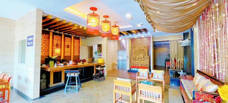 裕龙阁商务酒店(营口客运站店)图片