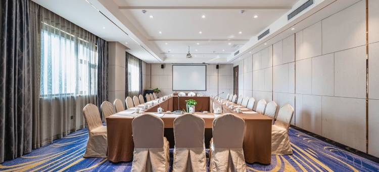 临夏华菲酒店图片