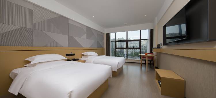 柏曼酒店(金寨第一中学店)图片