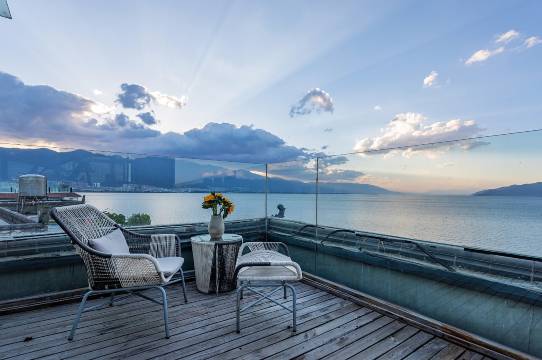 家途海景酒店(大理洱海公园高铁站店)图片