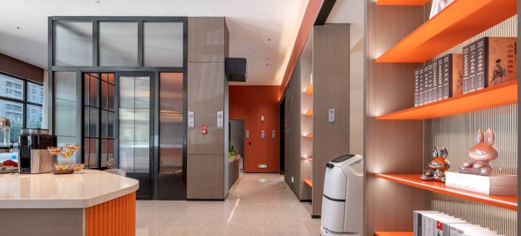 柏曼酒店(库尔勒市政府杜鹃河店)图片