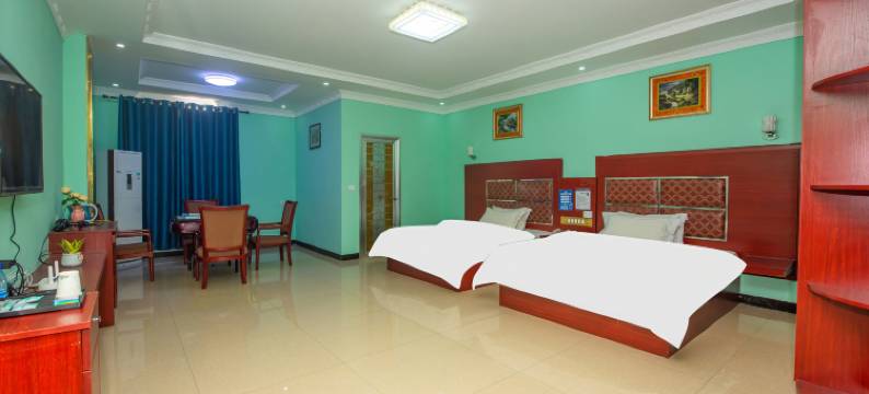 柳城泊维斯时尚民宿图片