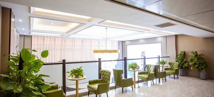 花溪谷度假酒店(沂水雪山花溪谷店)图片