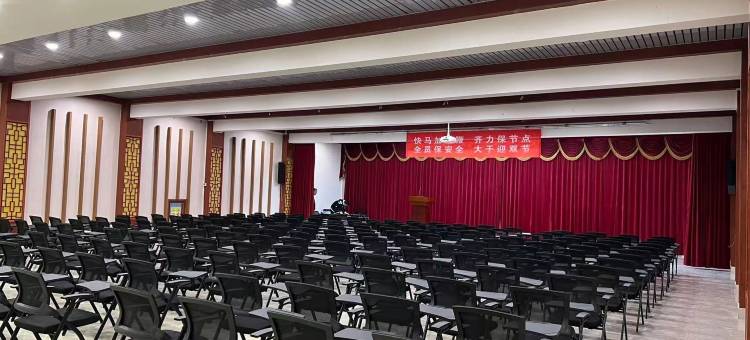 沐荣酒店(石河子大学店)图片