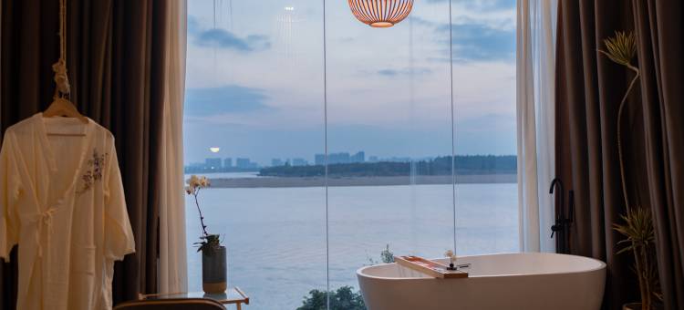 清远莫舍江居民宿图片