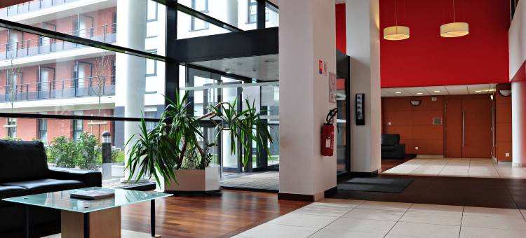 凡尔赛圣西尔莱科勒舒适酒店公寓(Comfort Aparthotel Versailles Saint-Cyr-l'Ecole)图片