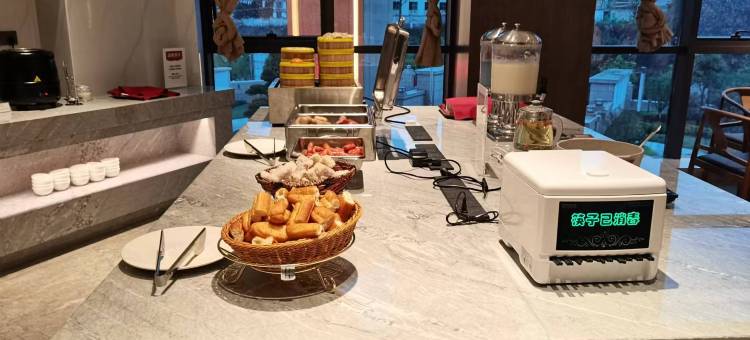 维也纳国际酒店(怀化新晃高铁站店)图片