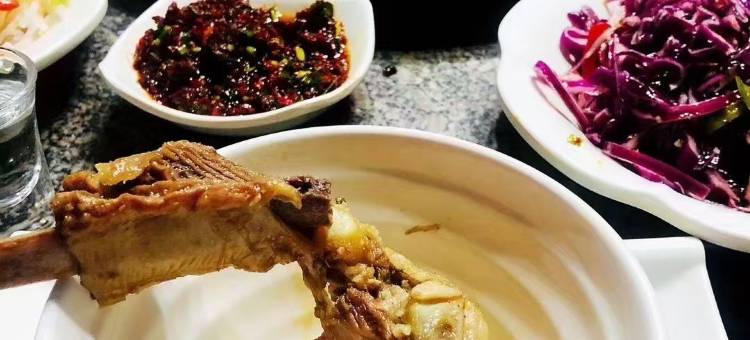 鱼羊鲜乡间大院图片