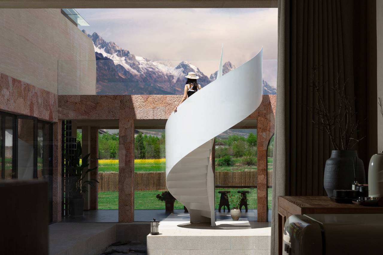 既山行 MountainTrip•日照金山丨雪山观景牧场野奢设计师度假酒店图片