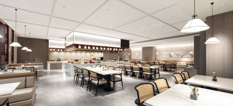 乌鲁木齐国际会展中心七道湾北路亚朵S酒店图片