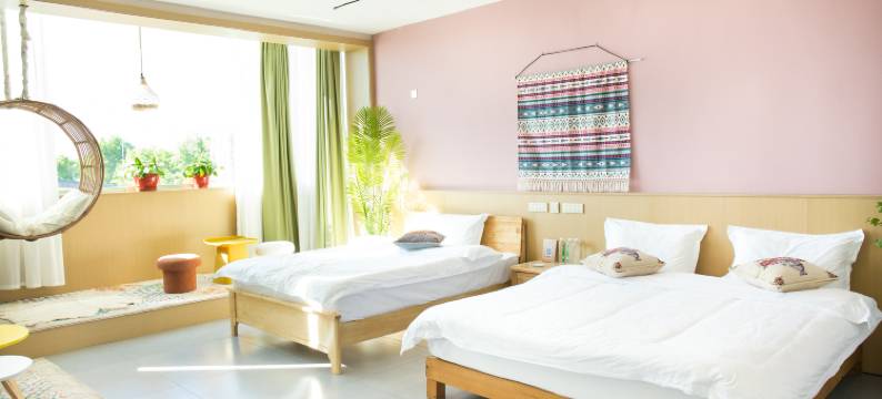 霍城紫海澜庭民宿(解忧公主薰衣草农场店)图片