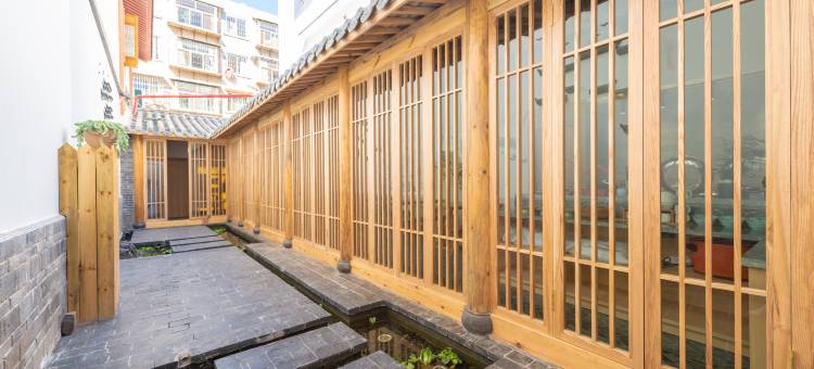 龚禧里·遇见酒店(南屏步行街金马碧鸡坊店)图片