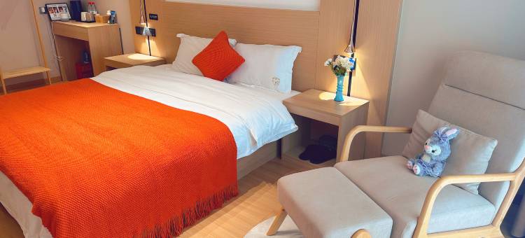 花筑·隐栖智能民宿(十字街洛邑古城地铁站店)图片