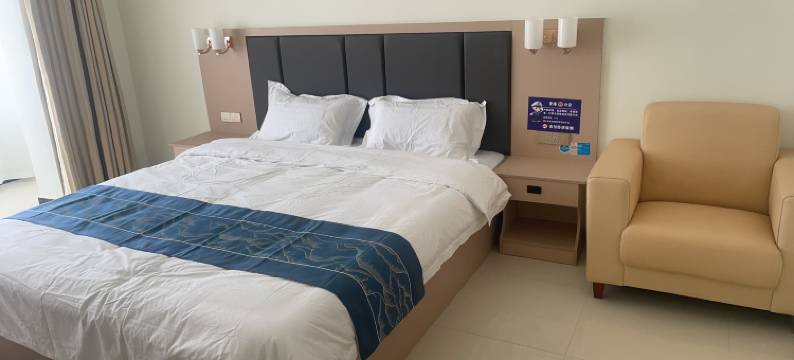 德令哈青枫民宿图片