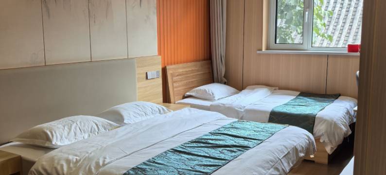 阳曲鑫丰田商务酒店图片