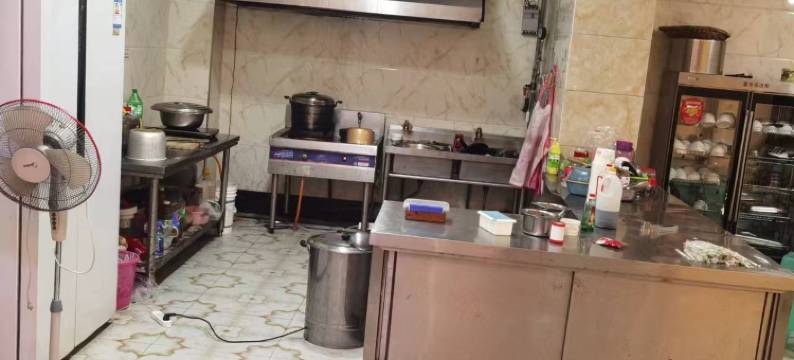 荔波鑫梦假日酒店图片