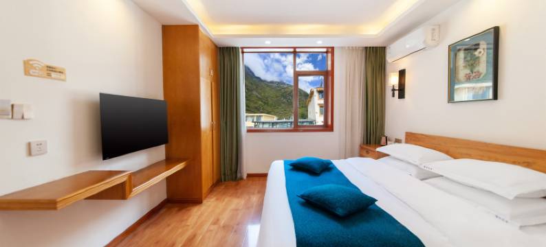 槿年雪山观景民宿(康定市店)图片