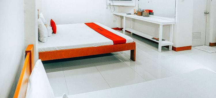 RedDoorz @ S & L Apartelle Daraga Albay图片