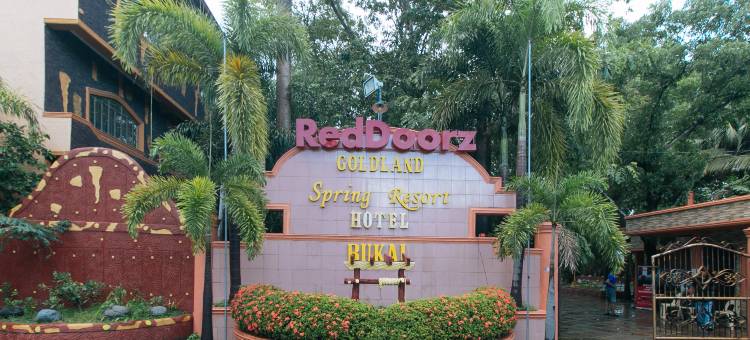 RedDoorz @ Goldland Spring Resort Urdaneta City图片