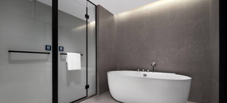 郑州金水国贸360美仑酒店图片