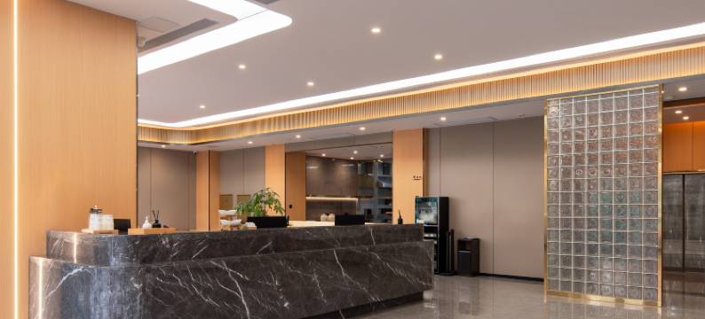 麗赫酒店(九江火车站招商花园城店)图片