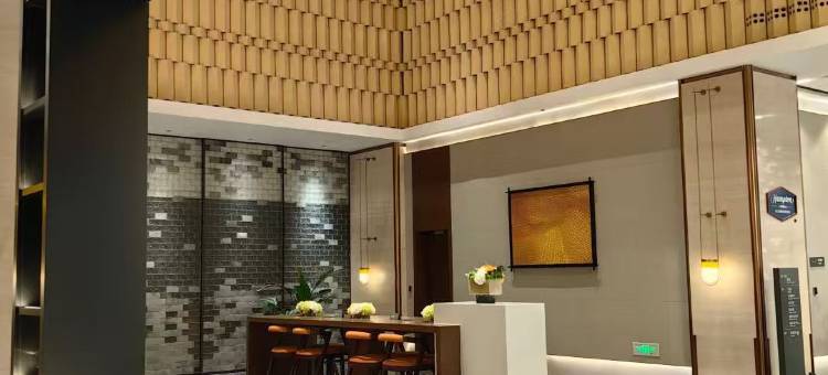 格莱登智慧电影酒店(友谊阳光城骑楼老街店)图片