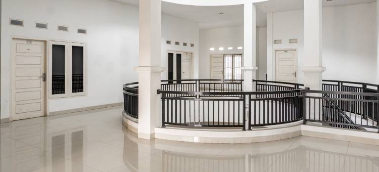 O酒店普拉塞蒂亚靠近Ciplaz Lampung(拉玛亚那)(Hotel O Rajabasa Near Universitas Lampung Formerly Hotel Prasetya)图片