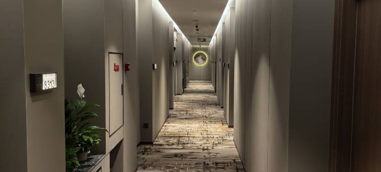 橙子酒店(五常站店)图片