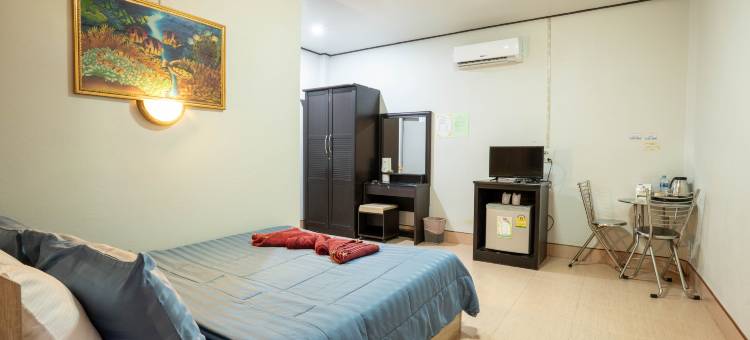 普姆塔达罗玛尼度假酒店(Phumthadarommanee Resort)图片