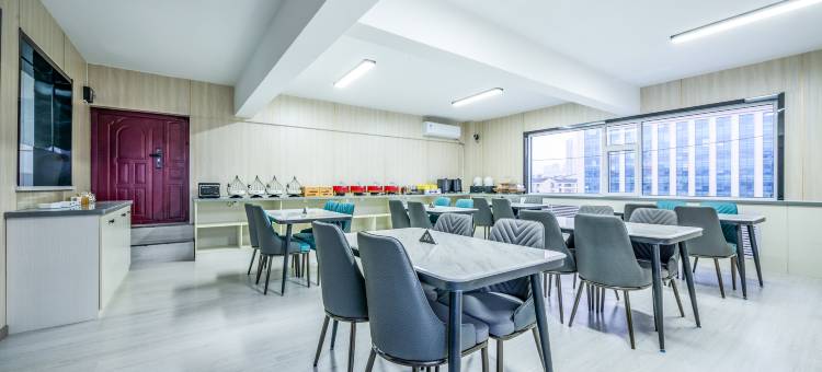 艾扉酒店(阳泉北山公园滨河新天地商业广场店)图片