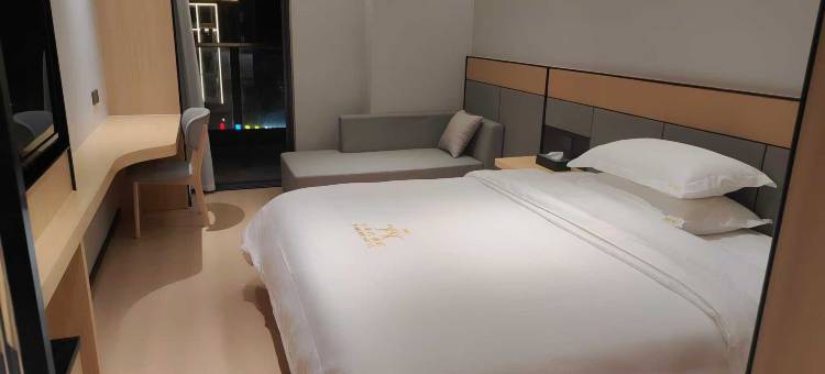 云浮卡曼尼酒店图片