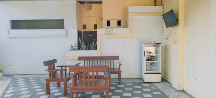 RedDoorz @ Hening Homestay图片