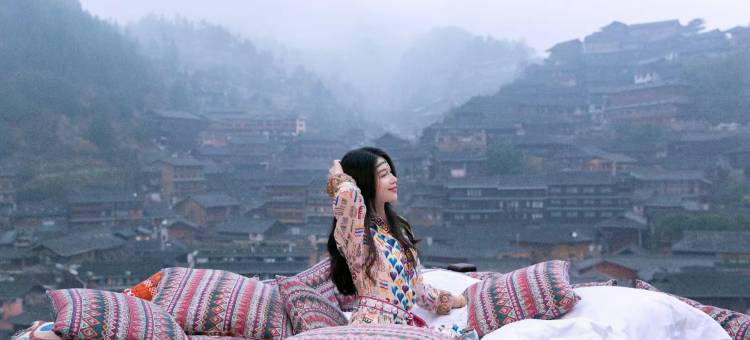 西江想宿轻奢民宿(西江千户苗寨观景台店)图片