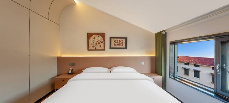 山云小筑(开封万岁山大宋武侠城宋都皇城旅游度假区店)图片