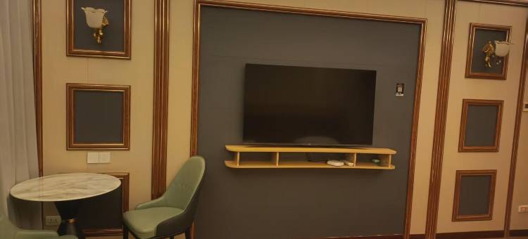 武汉隆程酒店(积玉桥地铁站店)图片