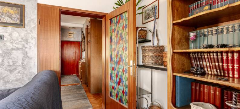 塞尔维亚贝尔格莱德使馆区100平方米公寓(100 m² Apartment in the Diplomatic Area of Belgrade, Serbia)图片