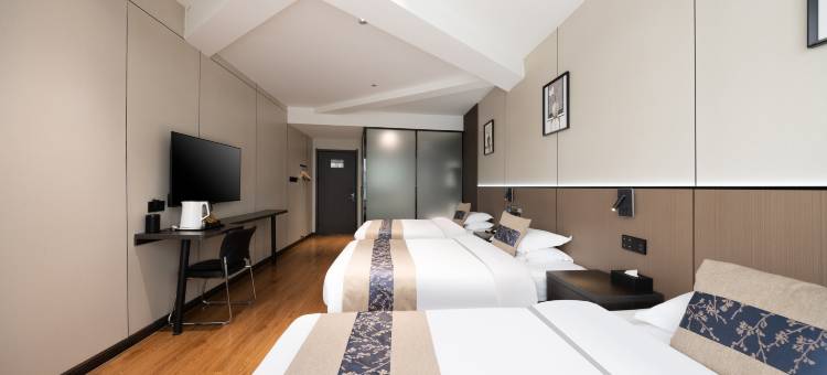 鸿悦酒店(清苑区莲池南大街一中店)图片