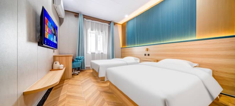 勒拿河畔酒店图片