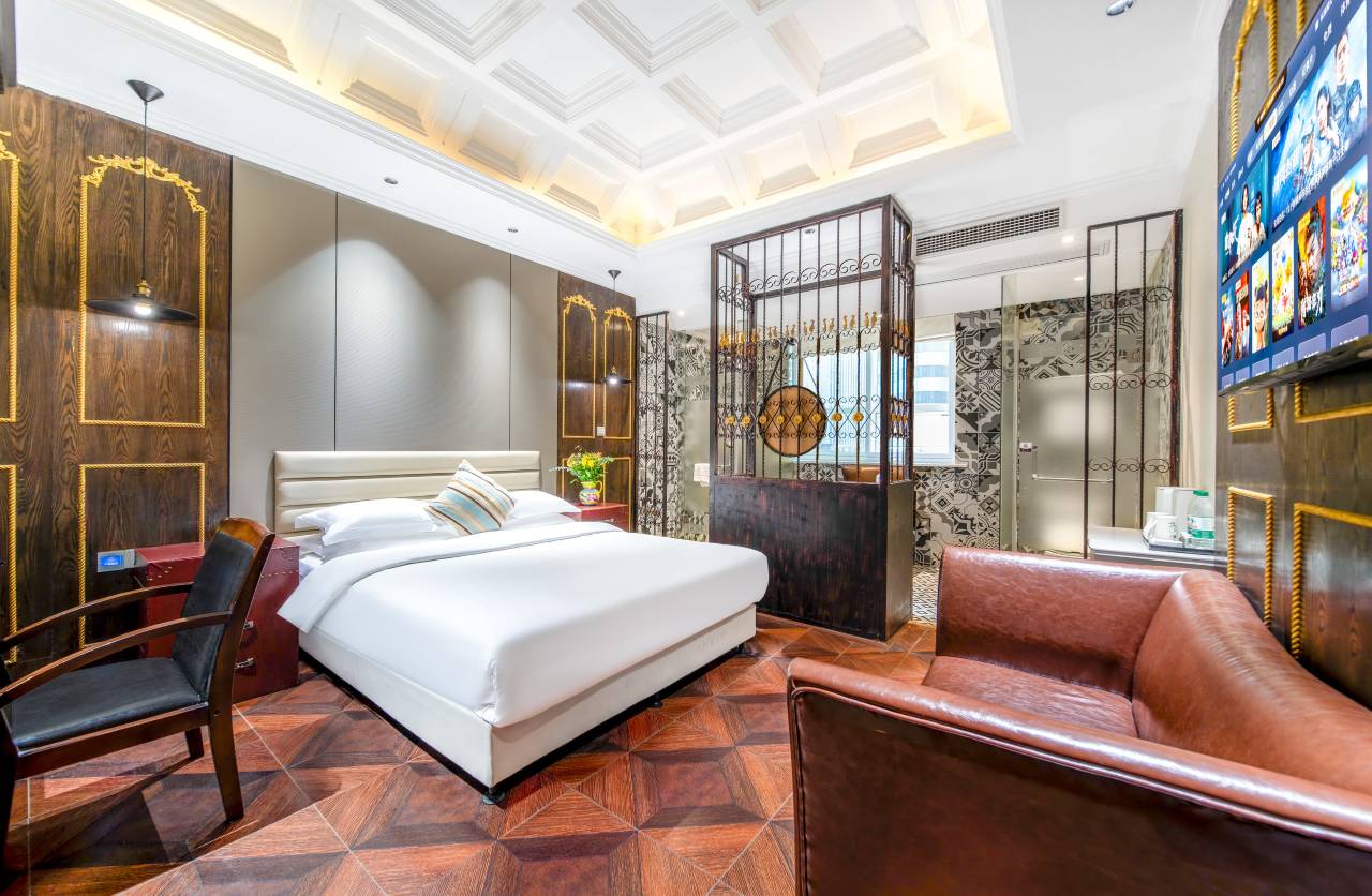 天逅酒店(青果巷南大街地铁站店)