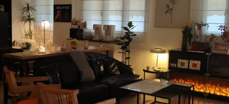 窄遇见电动床设计师青旅(苏州观前街平江路店)图片