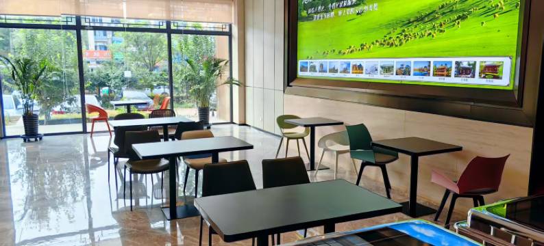 途客轻居酒店(承德鼎盛王朝文化产业园店)图片