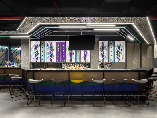 岘港市中心希尔顿汤俪酒店