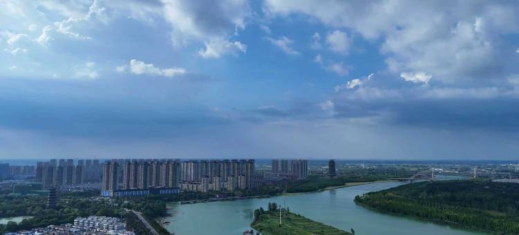 陌陌酒店(颍上吾悦广场店)图片