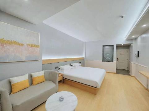 曲靖锦晔精品酒店(花柯夜市店)