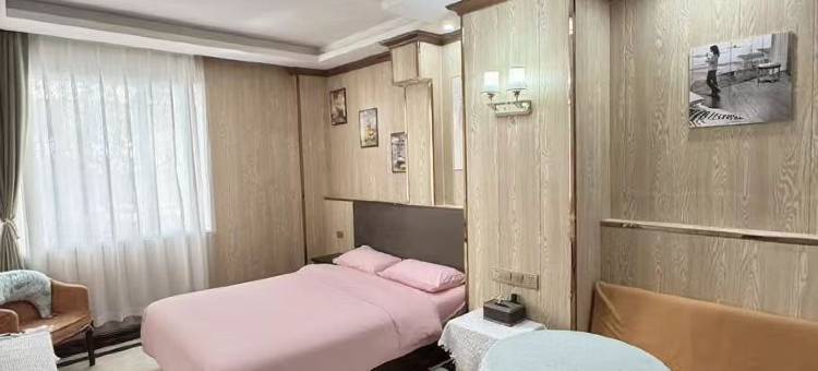 怡帆风顺酒店(临夏市中心广场八坊十三巷店)图片